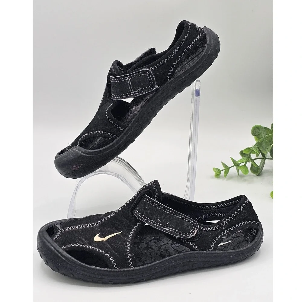 Nike color black